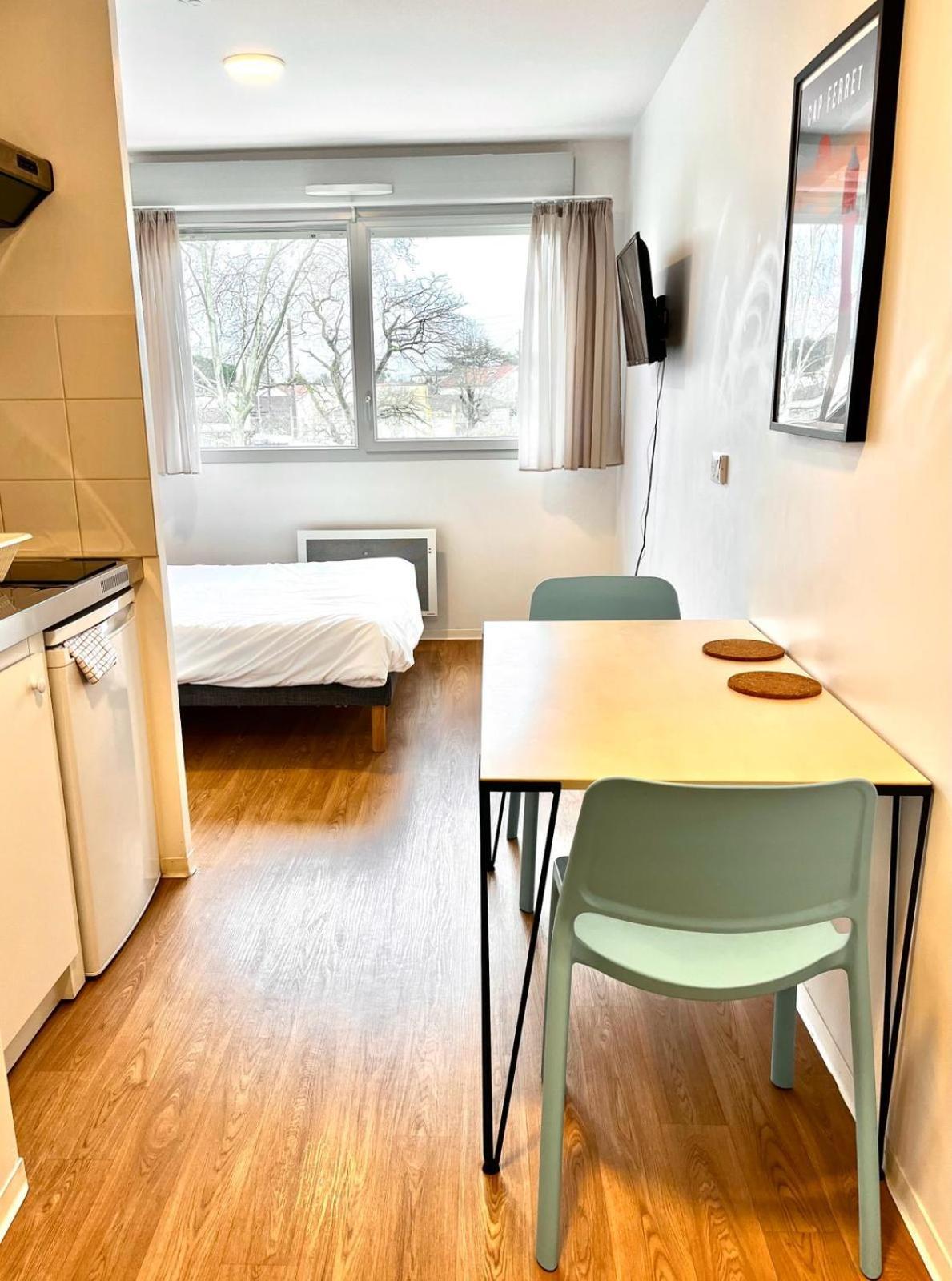 Residence Hoteliere Le Prado Libourne Exterior foto